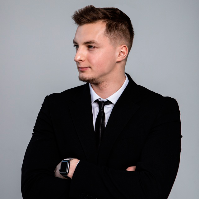 Роман Мазырин